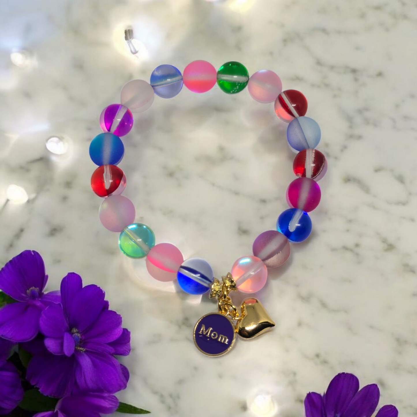 Stretchy Round Purple "Mom" and Heart Charm Bracelet