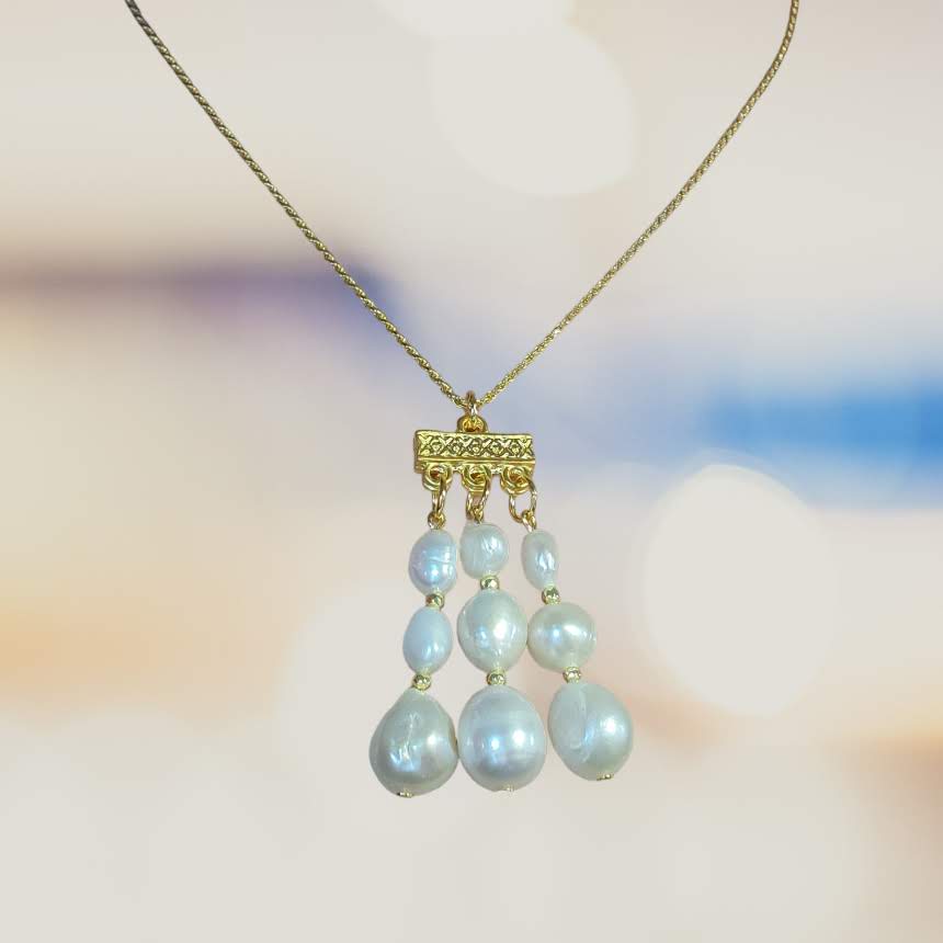 Pearl Chandelier Dangle Pendant